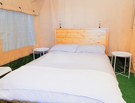 Double bed - Rooskey - Glamping - Shannon River Adventure