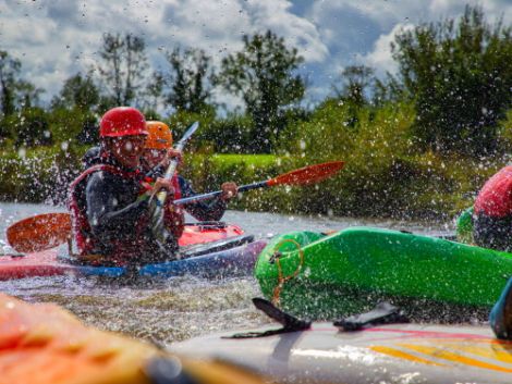 Kayaking and splashing