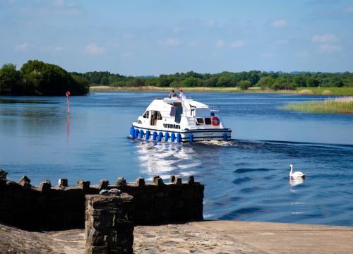 Ahoy there! Holidaying on the river this Summer? Why not take a break from being captain of the ship, round up the crew enjoy 2½ hours of fun activities at Shannon River Adventure.

<img class="alignnone wp-image-2780 size-medium" src="https://shannonriveradventure.com/wp-content/uploads/2021/01/Climbing_wall-1-300x225.jpg" alt="" width="300" height="225" /> <img class="alignnone wp-image-2781 size-medium" src="https://shannonriveradventure.com/wp-content/uploads/2021/01/Archery-3-300x226.jpg" alt="" width="300" height="226" />

Tie up the boat at Rooskey or Dromod harbour and we'll collect you all in our mini bus for free. When you're done, and had a hot shower, we'll drop you back to continue on your journey.

<img class="alignnone wp-image-2776" src="https://shannonriveradventure.com/wp-content/uploads/2021/01/Mudslide-1-300x285.jpg" alt="" width="200" height="190" /> <img class="alignnone wp-image-2782" src="https://shannonriveradventure.com/wp-content/uploads/2021/01/PierJumping-300x281.jpg" alt="" width="200" height="187" /> <img class="alignnone wp-image-2778" src="https://shannonriveradventure.com/wp-content/uploads/2021/01/Kayaking-4-300x284.jpg" alt="" width="200" height="189" />
<div class="tm-grid-expand uk-grid-margin uk-grid uk-grid-stack">
<div class="uk-width-2-3@m uk-grid-margin uk-first-column">
<div class="uk-panel uk-text-lead uk-margin" data-id="page#1-1-1-1">
<div class="tm-grid-expand uk-grid-margin uk-grid uk-grid-stack">
<div class="uk-width-2-3@m uk-grid-margin uk-first-column">
<div class="uk-panel uk-text-lead uk-margin" data-id="page#1-1-1-1">
<h3>CHOOSE THE PERFECT PACKAGE</h3>
</div>
</div>
</div>
<div class="tm-grid-expand uk-child-width-1-1 uk-grid-margin uk-grid uk-grid-stack">
<div class="uk-first-column">
<div class="uk-card uk-card-hover uk-card-small uk-card-body uk-margin-remove-first-child uk-margin" data-id="page#1-2-0-0">
<div class="el-content uk-panel uk-margin-top">
<h5><strong>DURING YOUR 2½ HOURS YOU CAN CHOOSE 3 ACTIVITIES:</strong></h5>
<strong>3 Water</strong> – Kayaking, Mud Slide & Pier Jumping

<strong>1 Water & 2 Land</strong> – Kayaking, Climbing Wall & Archery

<strong>Kayak Trip</strong> – Accompanied trip around surrounding lakes of Loughs Bofin & Boderg

<strong>PRICING: </strong>

Adults:      €50.00   (Children over 18!)

Children:  €40.00   (Children under 18)

<span style="text-decoration: underline;">Family Bundle:</span> Adults €50.00, Children €35.00

</div>
</div>
</div>
</div>
</div>
</div>
</div>
<div>Pick-up included from : <strong>Rooskey</strong> Harbour or <strong>Dromod</strong> Harbour</div>
<h6><em>We provide all equipment required, including wet suits, buoyancy aids, helmets, paddles. </em></h6>